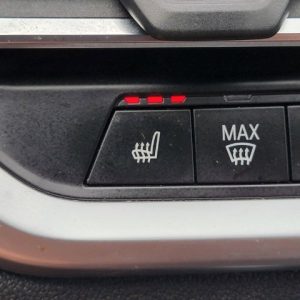 2020 BMW 330i xDrive Sedan