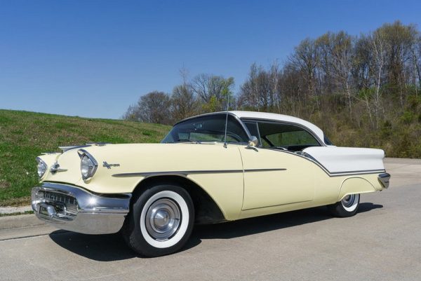 1957 Oldsmobile Super 88