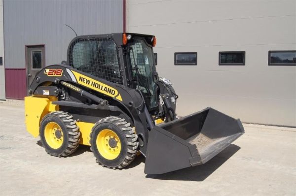 2016 New Holland L218