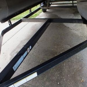 2012 Sun Tracker Fishin’ Barge 24 DLX