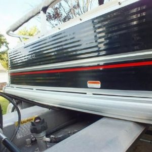 2012 Sun Tracker Fishin’ Barge 24 DLX