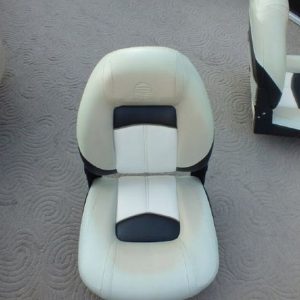 2012 Sun Tracker Fishin’ Barge 24 DLX