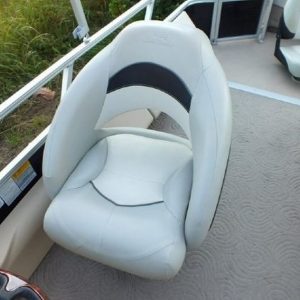 2012 Sun Tracker Fishin’ Barge 24 DLX