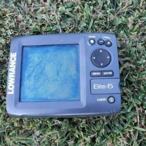 2012 Sun Tracker Fishin’ Barge 24 DLX