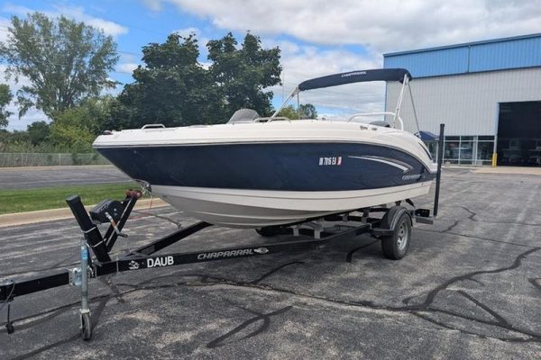 2018 Chaparral 191 Suncoast