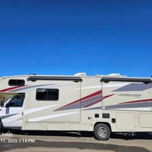 2022 Coachmen LEPRECHAUN PREMIER 298KB – FORD 450