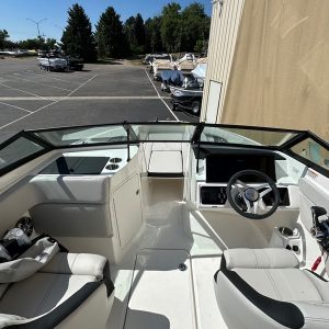 2024 Sea Ray 210 SPX
