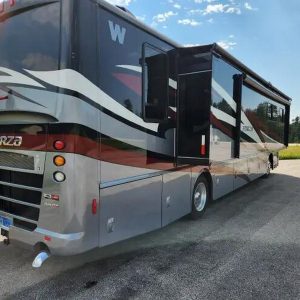 2014 Winnebago Forza 38R