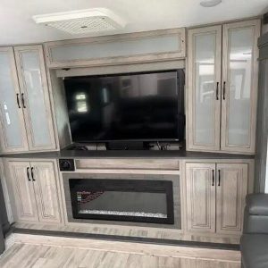 2024 Keystone ALPINE 3700FL