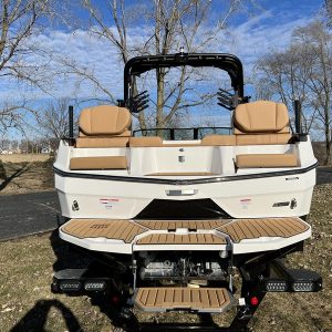 2024 Mastercraft XT25