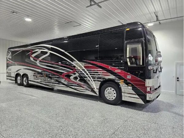 2008 Prevost XLII 45