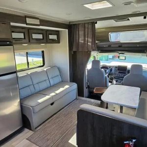 2022 Coachmen LEPRECHAUN PREMIER 298KB – FORD 450