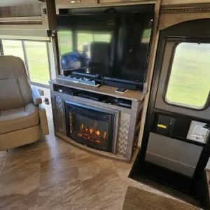 2019 Winnebago FORZA 34T