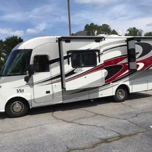 2012 Winnebago VIA 25Q