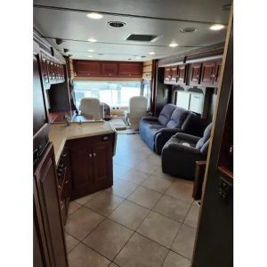 2014 Winnebago Adventurer 37F