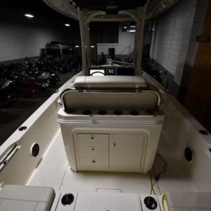 2022 Boston Whaler 250 Dauntless