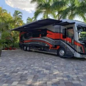 2018 Monaco SIGNATURE 44M