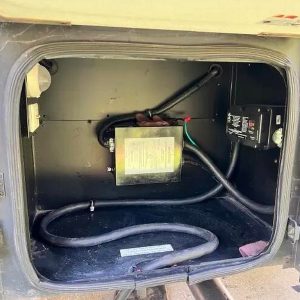 2013 Winnebago ADVENTURER 37F