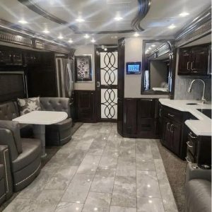 2018 Monaco SIGNATURE 44M