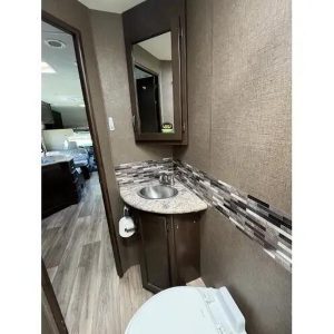 2019 Thor Motor Coach FOUR WINDS 26B