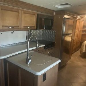 2019 Winnebago FORZA 34T
