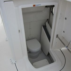 2024 Robalo R250 Center Console