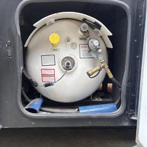 2017 Fleetwood PACE ARROW 33D