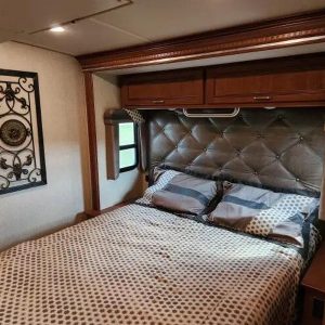 2014 Winnebago Forza 38R
