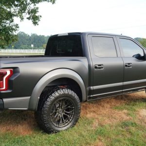 2019 Ford F-150 Raptor Hennessey VelociRaptor V8