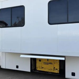2005 Show Hauler 43 ft with RARE 12 ft. GARAGE