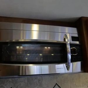 2013 American Coach Revolution 38S