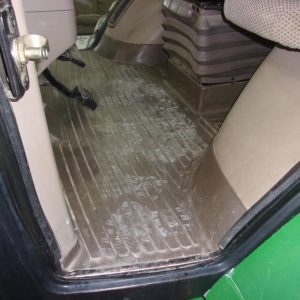 2013 JOHN DEERE 8310R