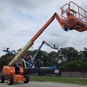 2012 JLG Booms 660SJ