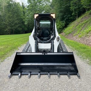 2019 BOBCAT Skid Steers T740