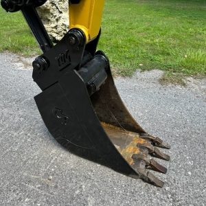 2016 JCB Excavators 85Z-1