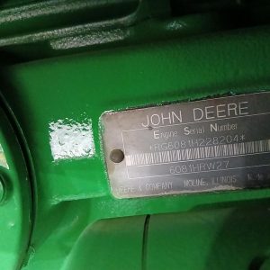 2002 JOHN DEERE Tractors 8420