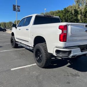 2023 Chevrolet Silverado 1500 Crew Cab High Country Pickup